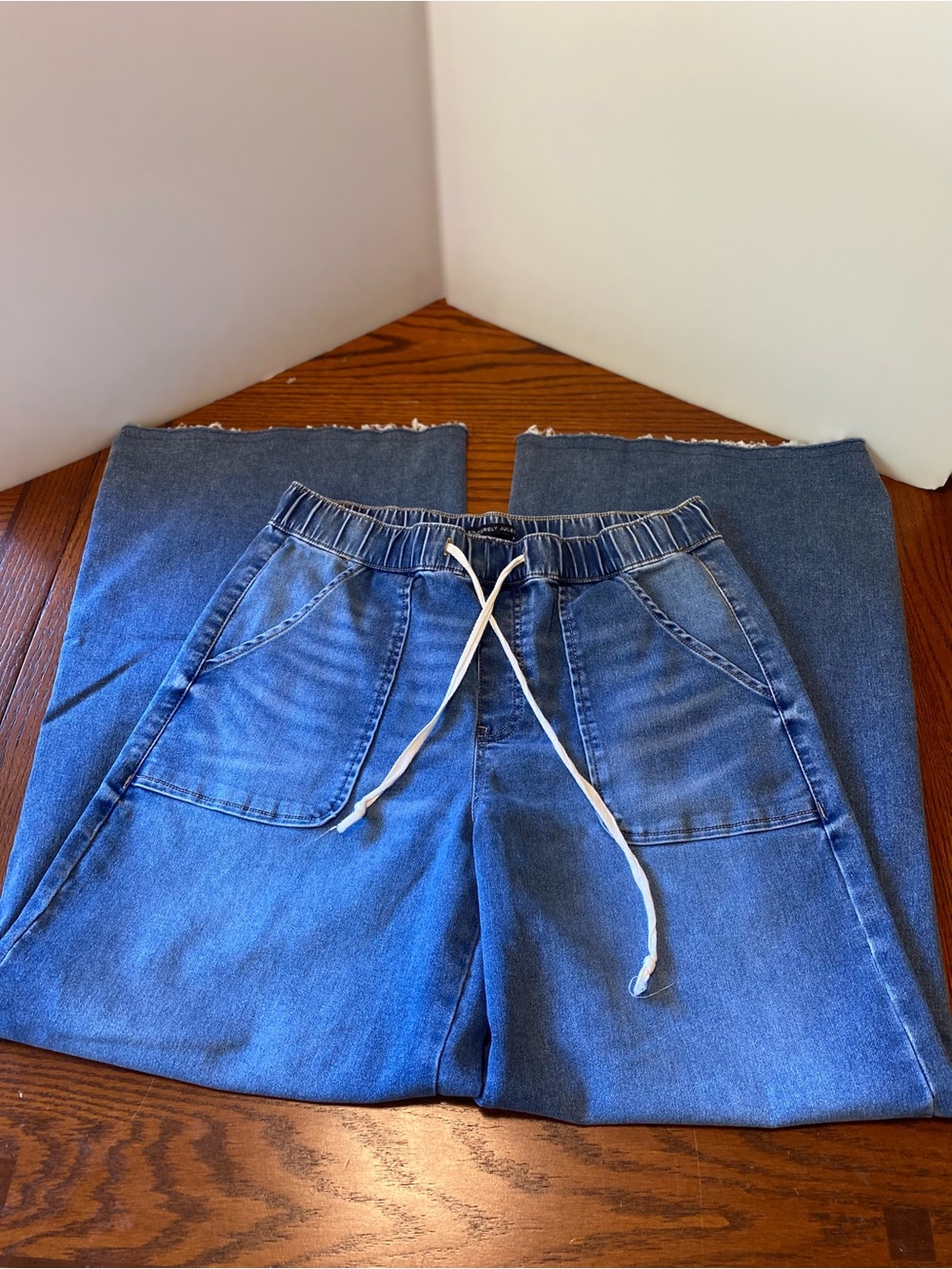 Sincerely Jules Drawstring pants